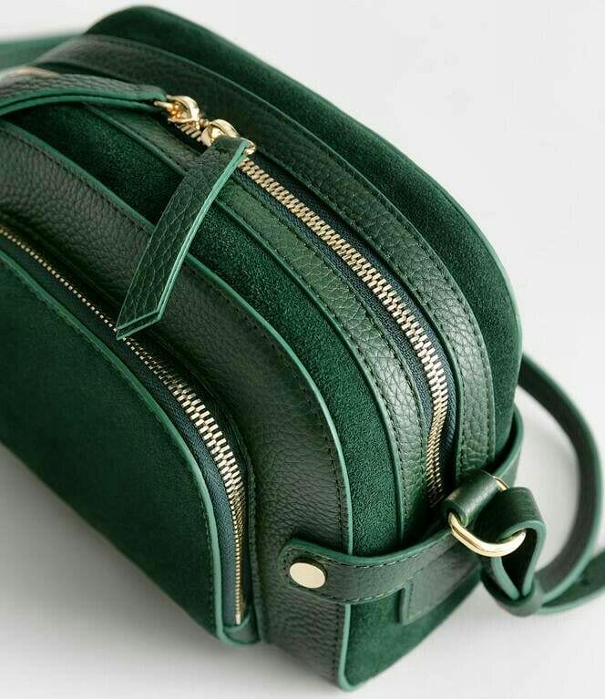 Karura Sling Bag